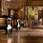 Abeliona Retreat 4* 앰블리오나