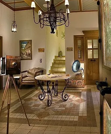 Abeliona Retreat 4* Ambeliona