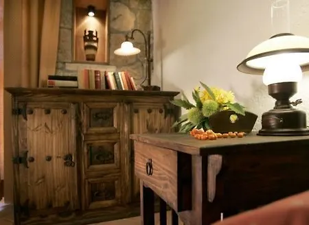 מלון Abeliona Retreat 4*