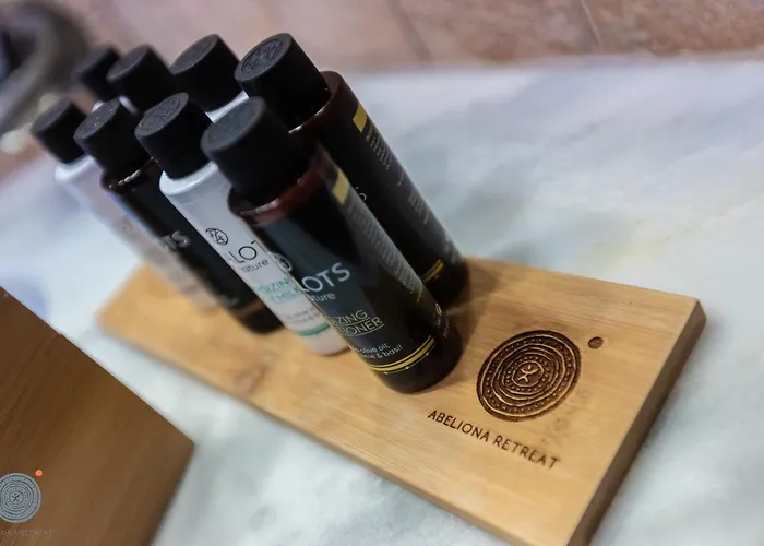 Abeliona Retreat 酒店 4*