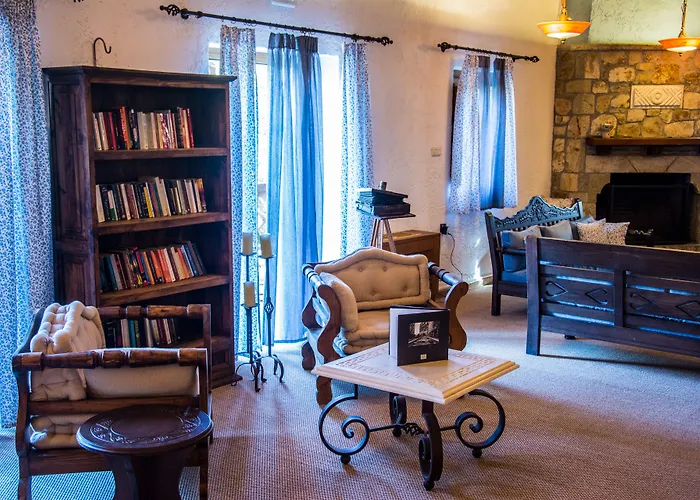 Abeliona Retreat 4* Ambeliona